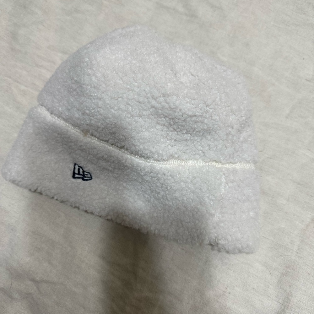 Michigan hat - Picture 2 of 4